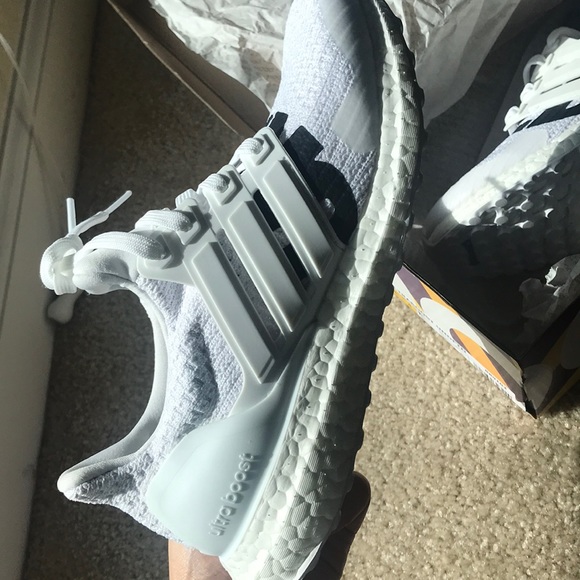 Adidas Ultraboost - Undefeated - Picture 3 of 5